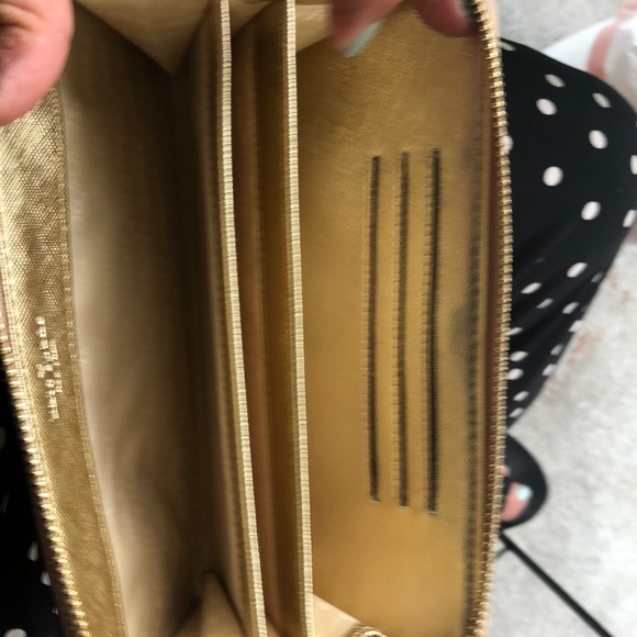 Kate Spade Gold wallet - Picture 3 of 4